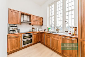 Photo 20- click for photo gallery